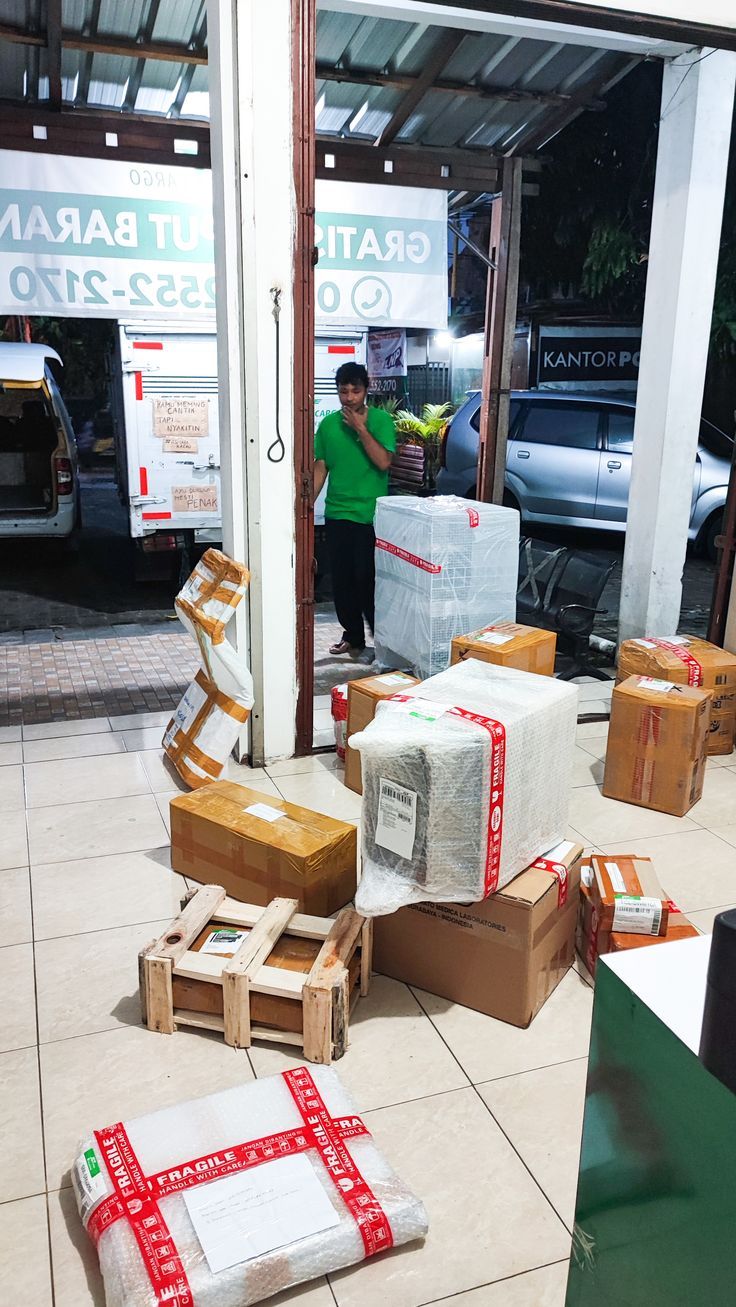 Cara Menghemat Biaya Pengiriman Cargo dari Jogja